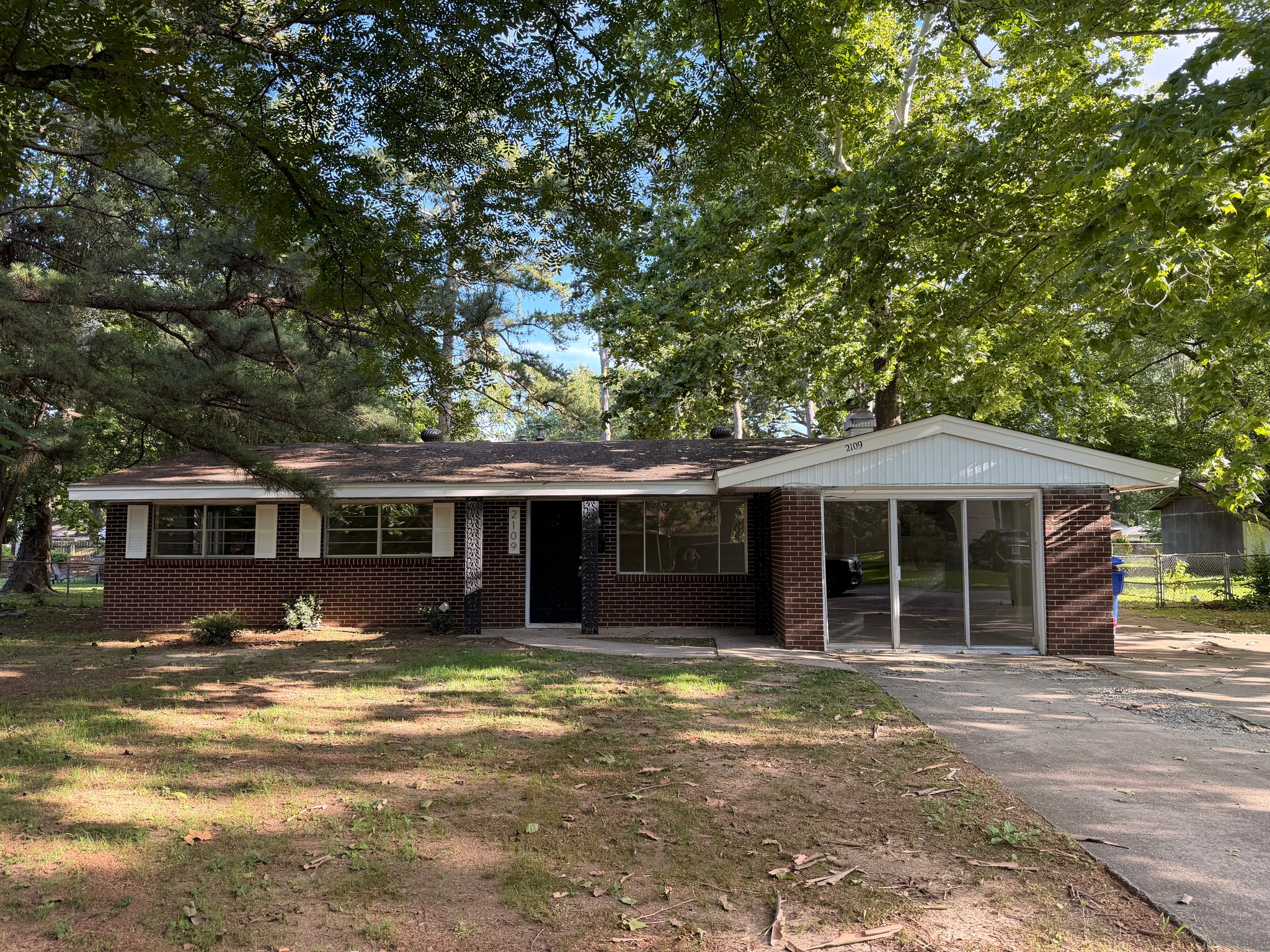 Conway House: 2109 Arkansas Ave