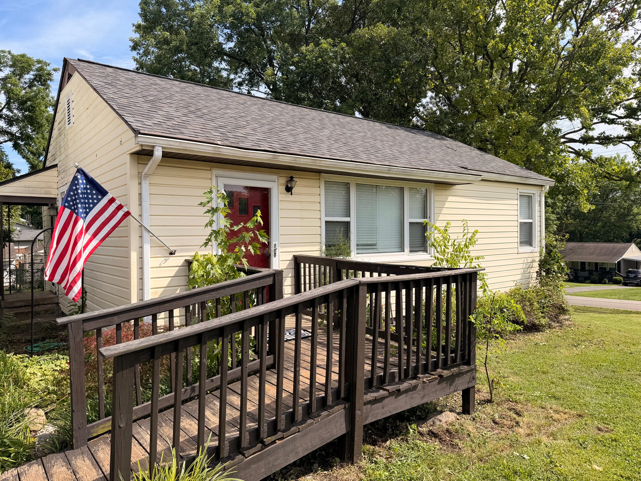 Maryville House: 192 Fletcher Court