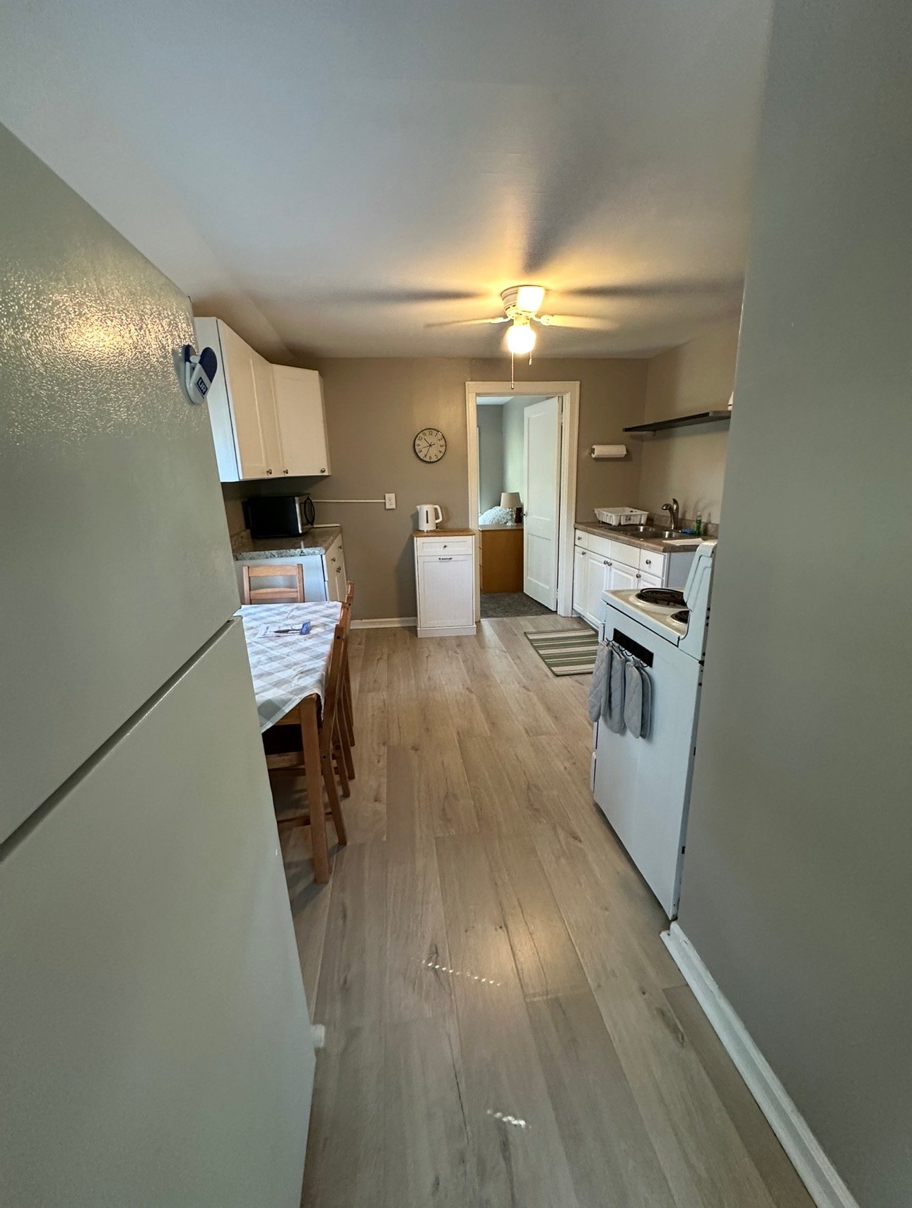 Saint Paul Apartment: 218 County Road B2 W