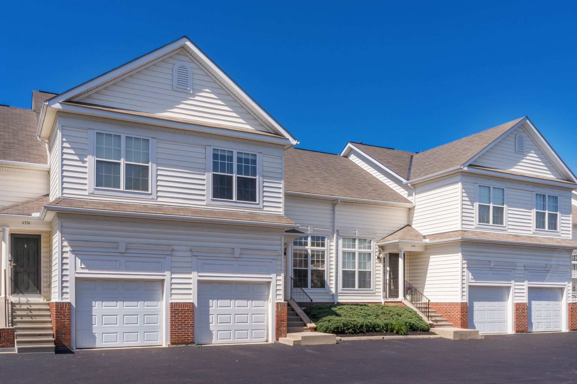 Columbus Townhome: 6342 Downwing Ln