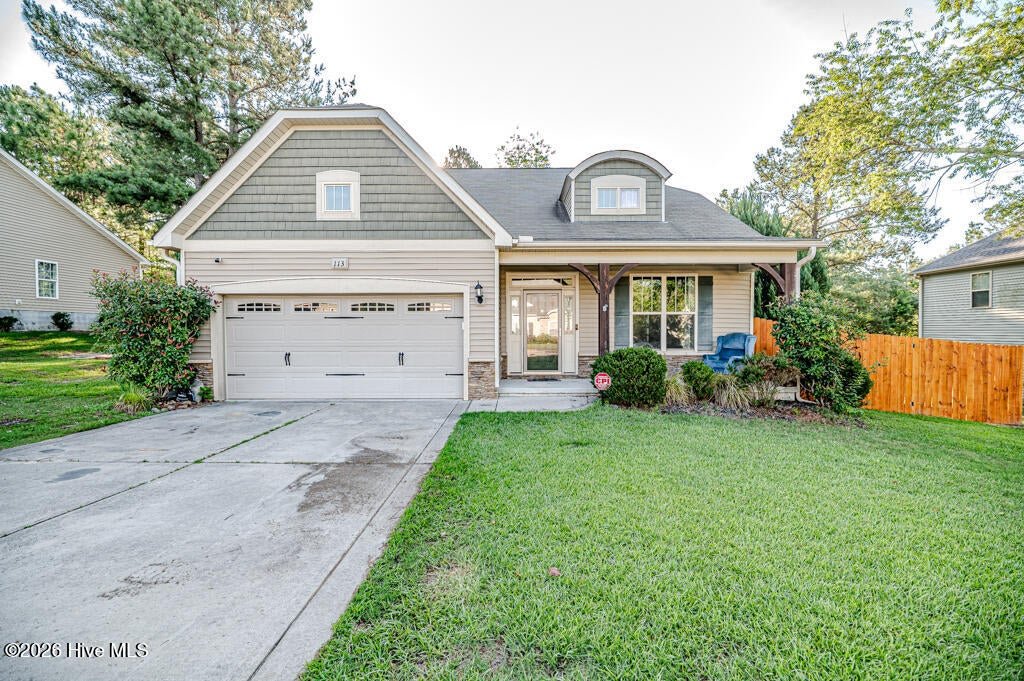 Aberdeen House: 113 Sedgewood Court
