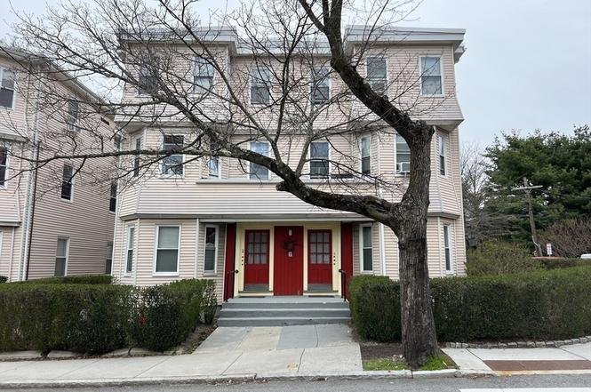 Cambridge Apartment: 4 Sherman St