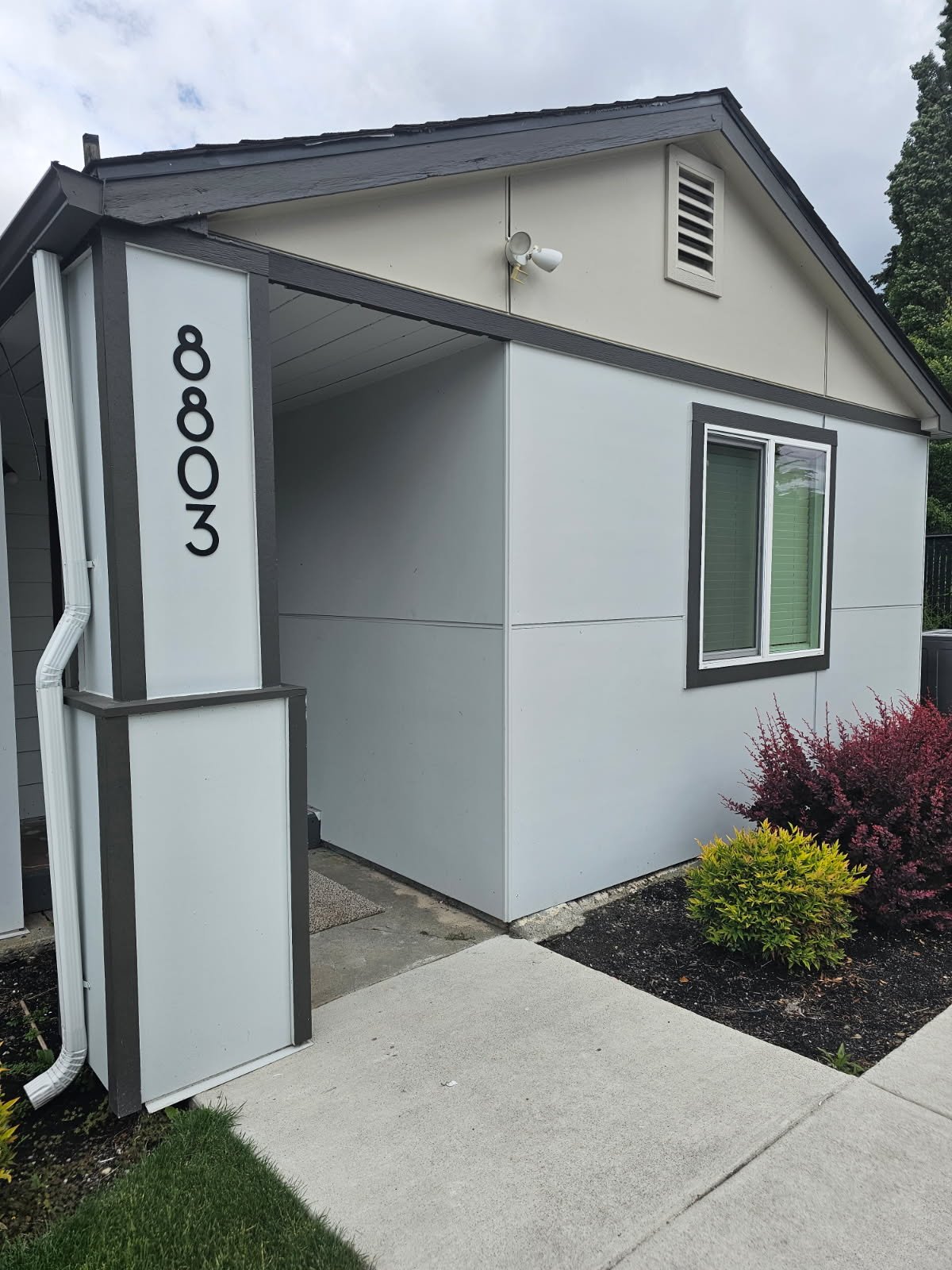 Lakewood Multiplex: 8803 Copperstone Ave SW