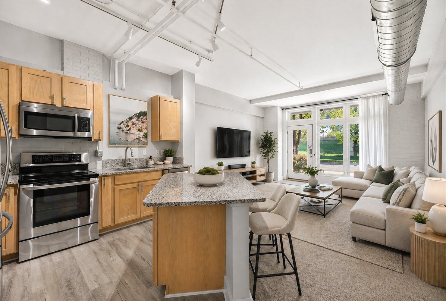 Grand Rapids Apartment: 600 Broadway Ave. NW