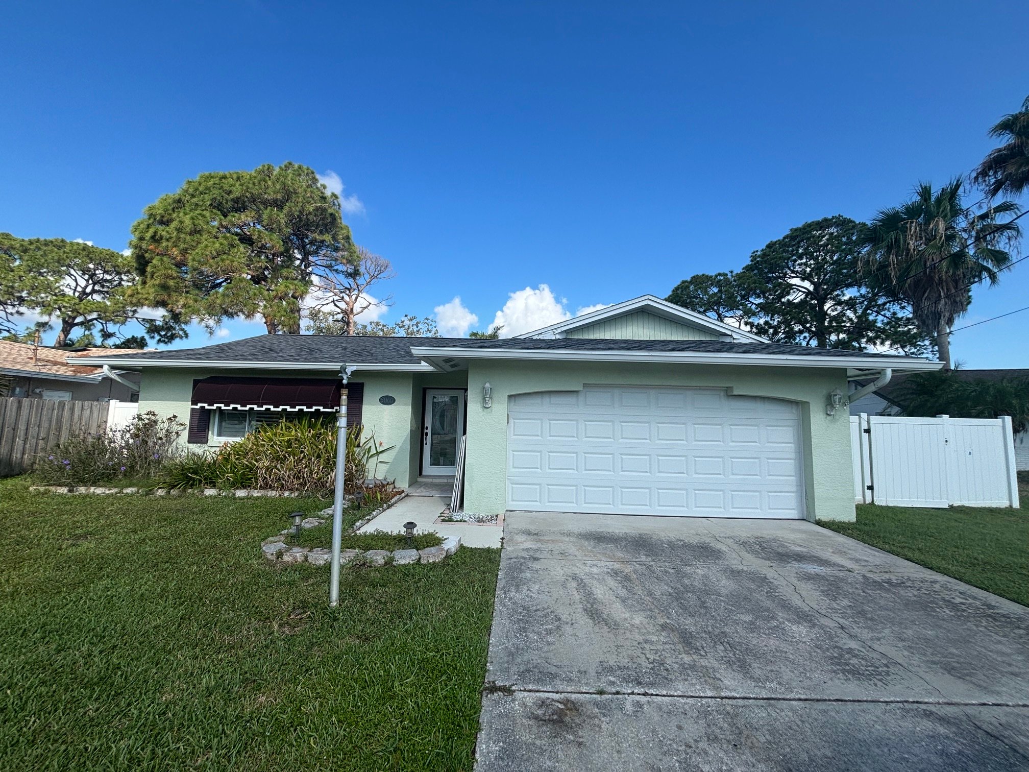 St pete House: 6060 Denver St NE