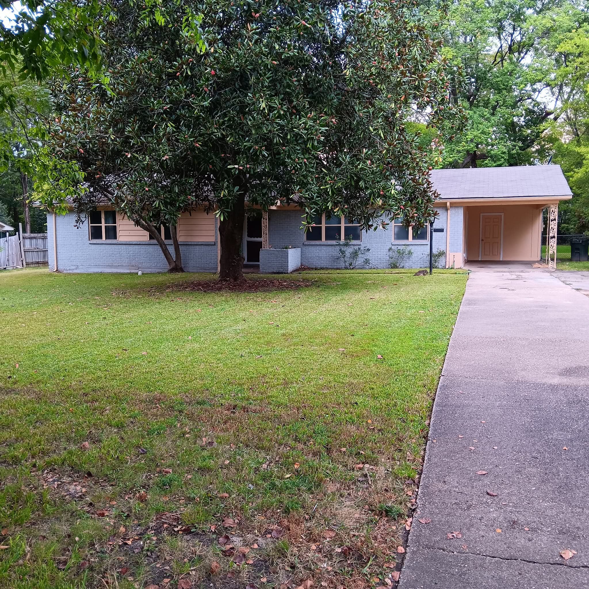 Montgomery Single Room: 2752 Fisk Rd