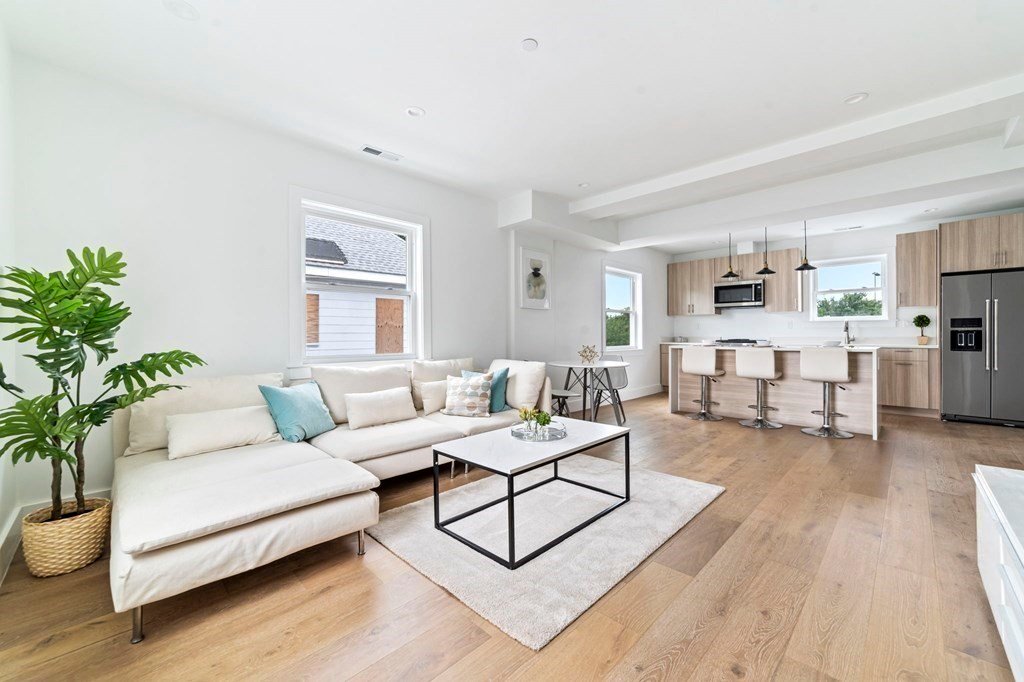 Somerville Other: 24 Kensington Ave