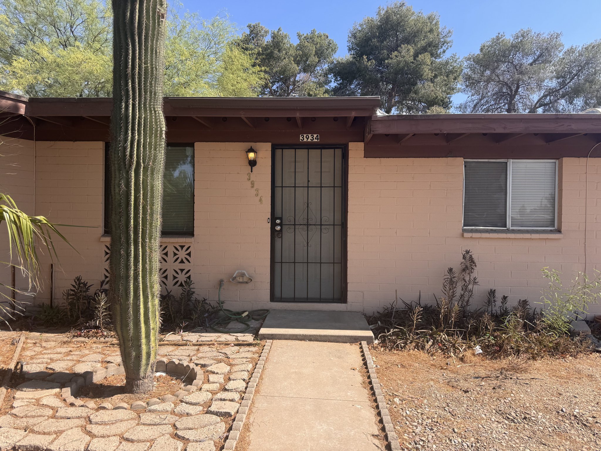 Tucson Townhome: 3934 N Pomona Rd