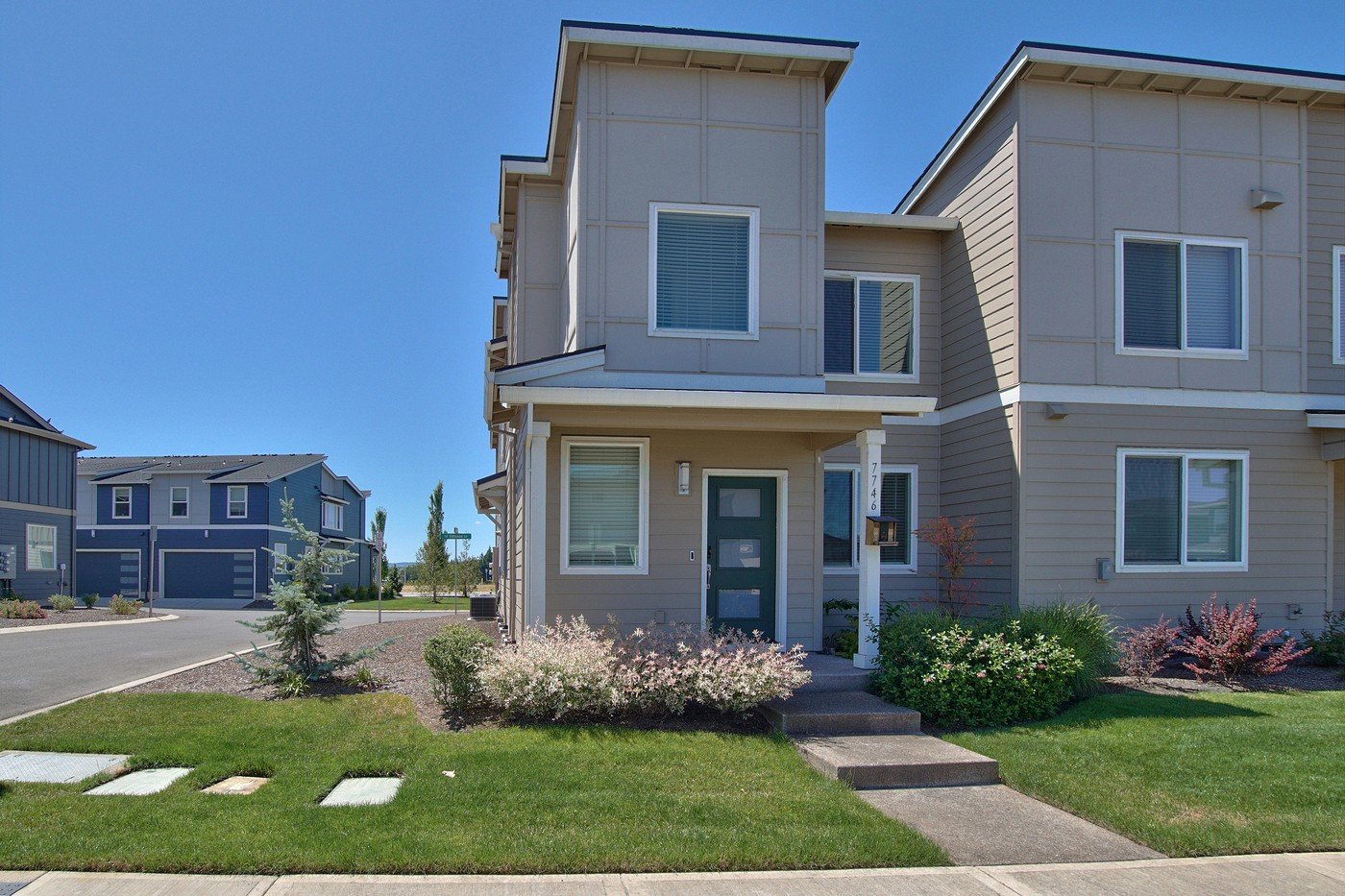 Hillsboro House: 7746 SE Youngs St