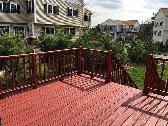 Hopkinton Townhome: 6 Paul Revere Path