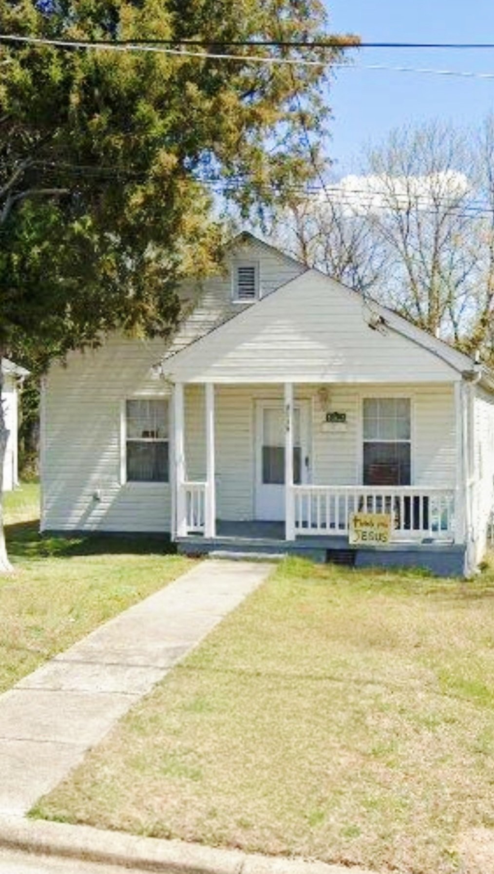 Winston Salem House: 4119 Rosa St