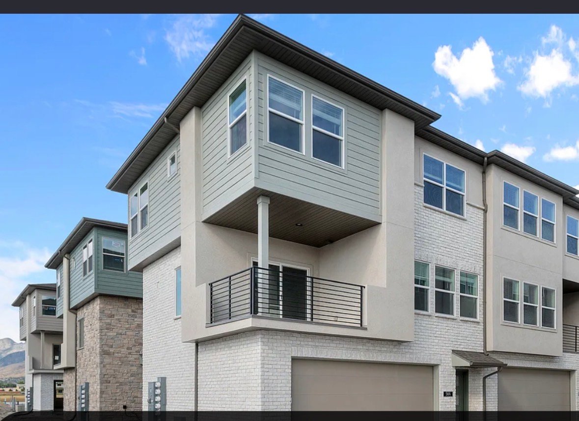 Lindon Townhome: 564 North Buffalo Grass Lane