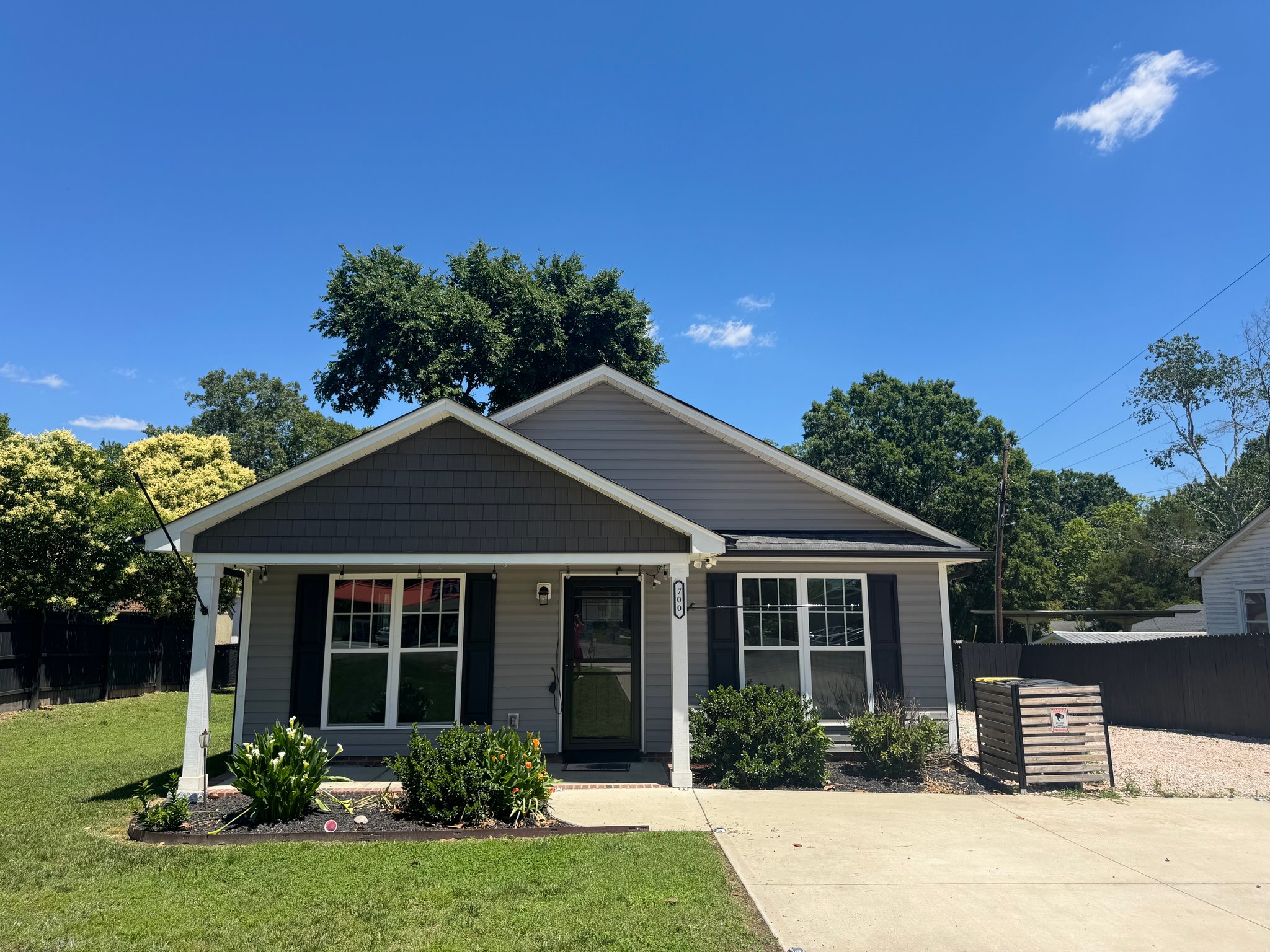 Kannapolis House: 700 Wright Ave