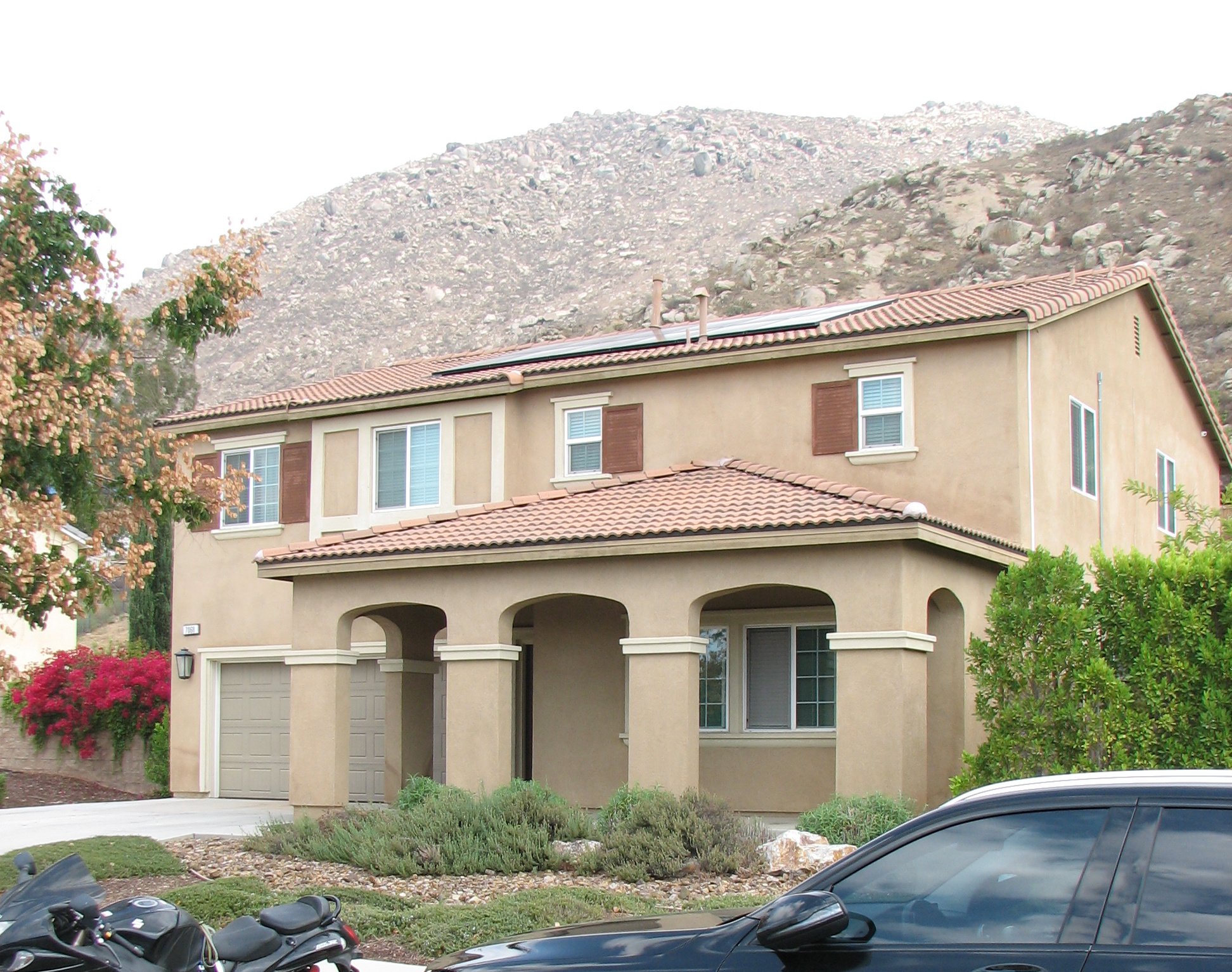 Riverside House: 7068 Laban Lane
