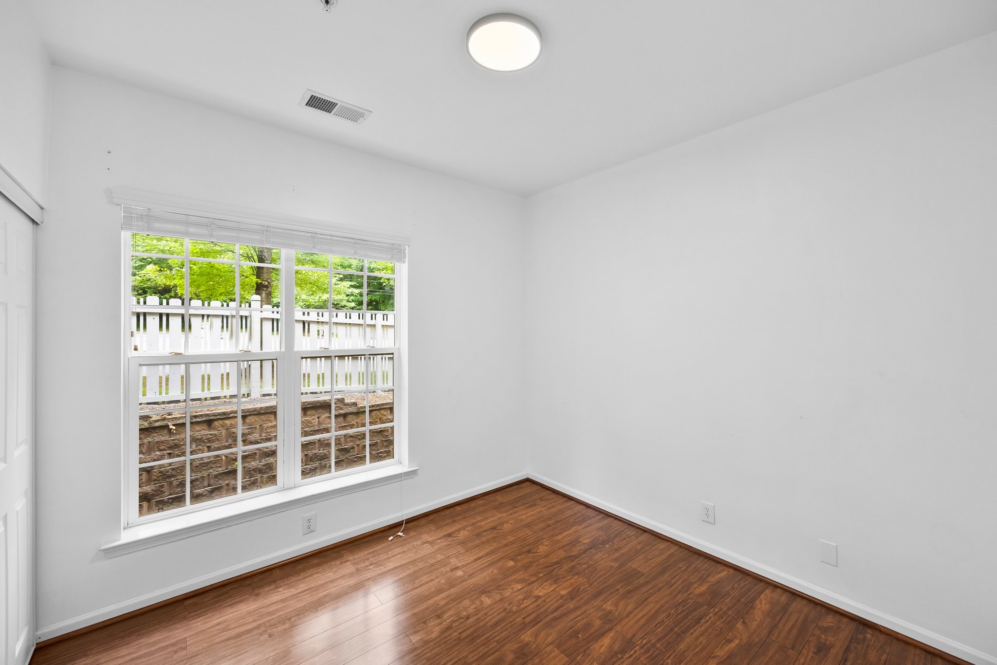 Charlotte Condo: 3228 Margellina Dr.