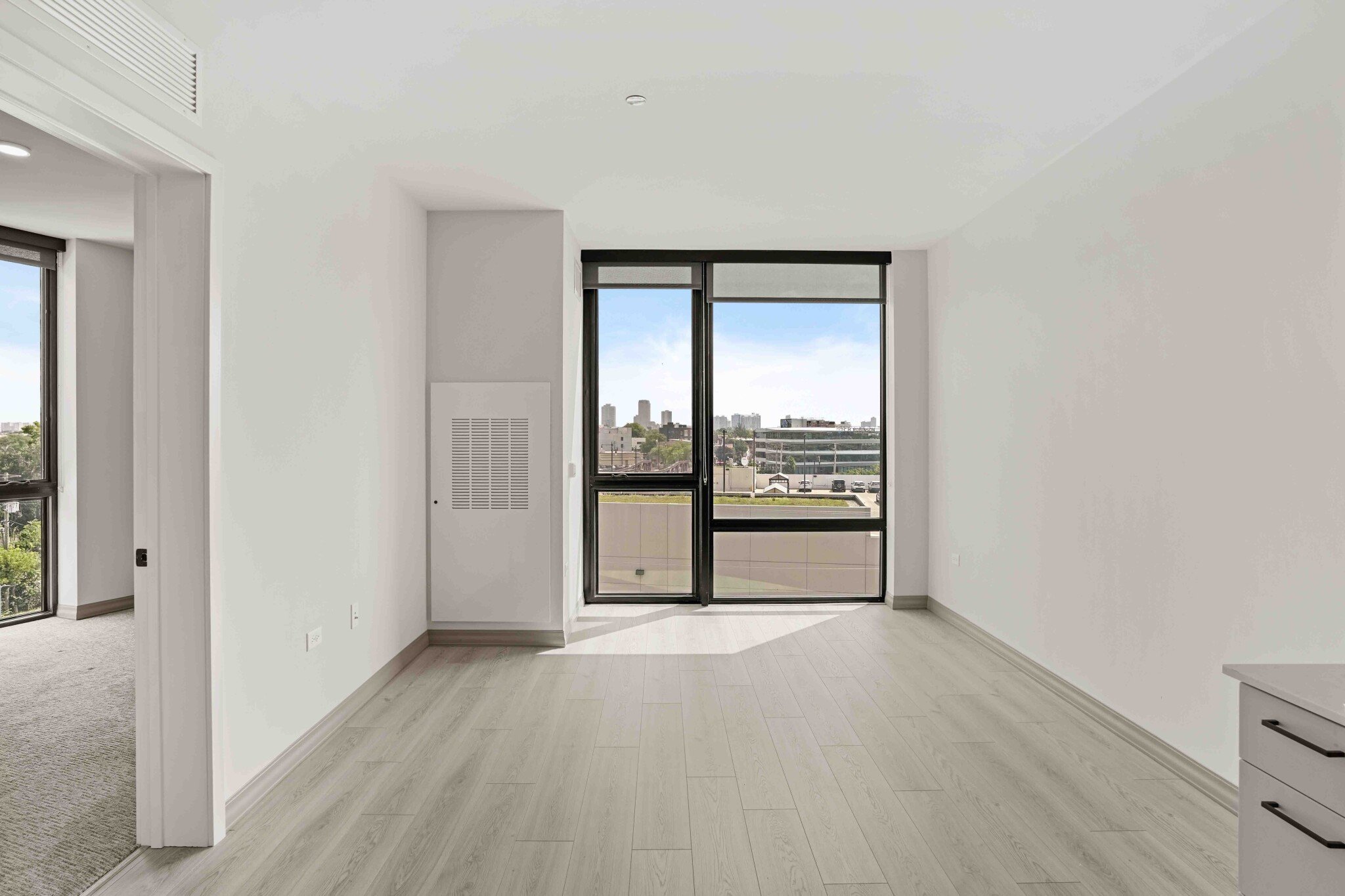 Chicago Condo: 2165 N Elson Ave