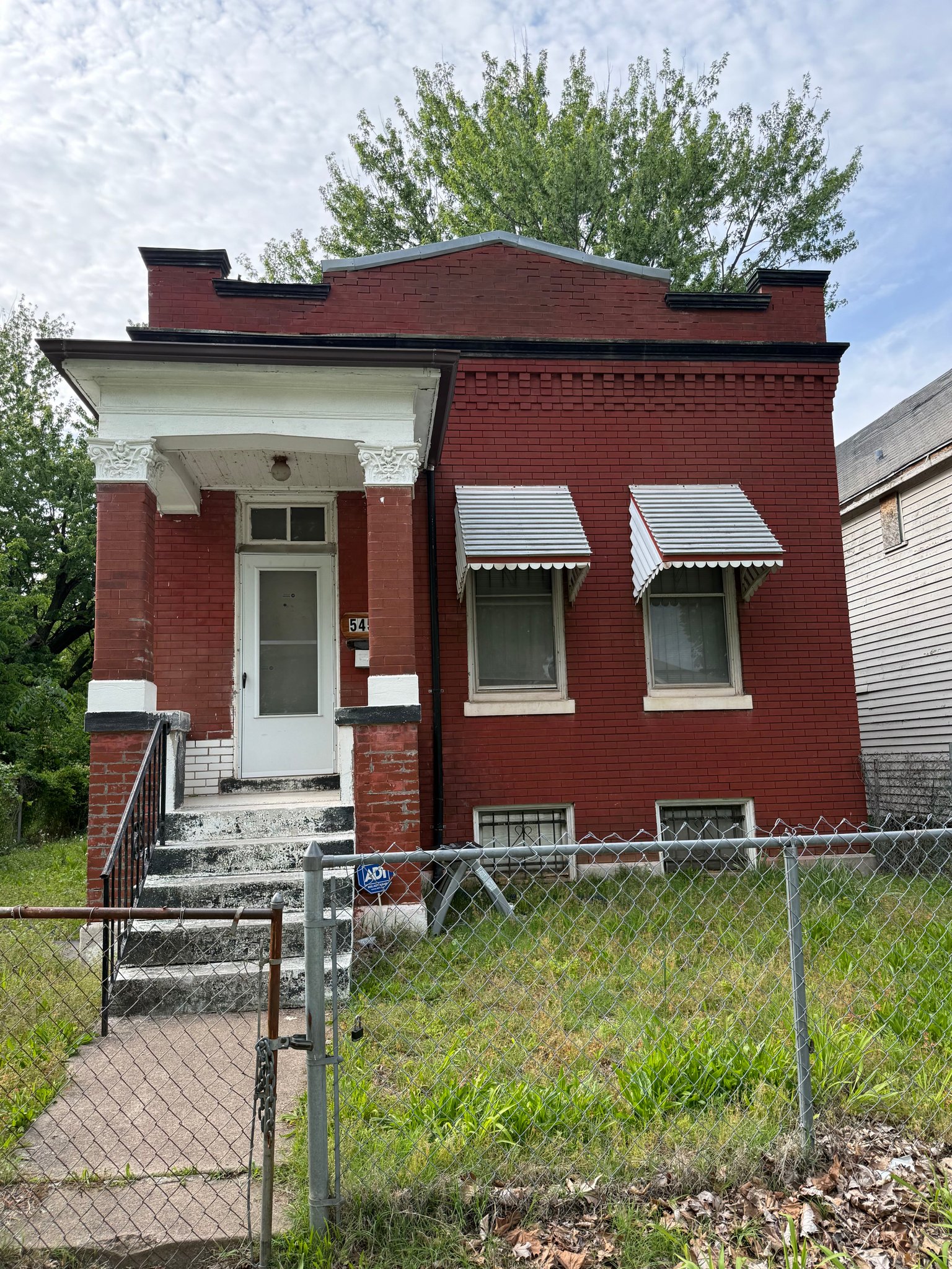 St. Louis House: 5457 Geraldine Ave