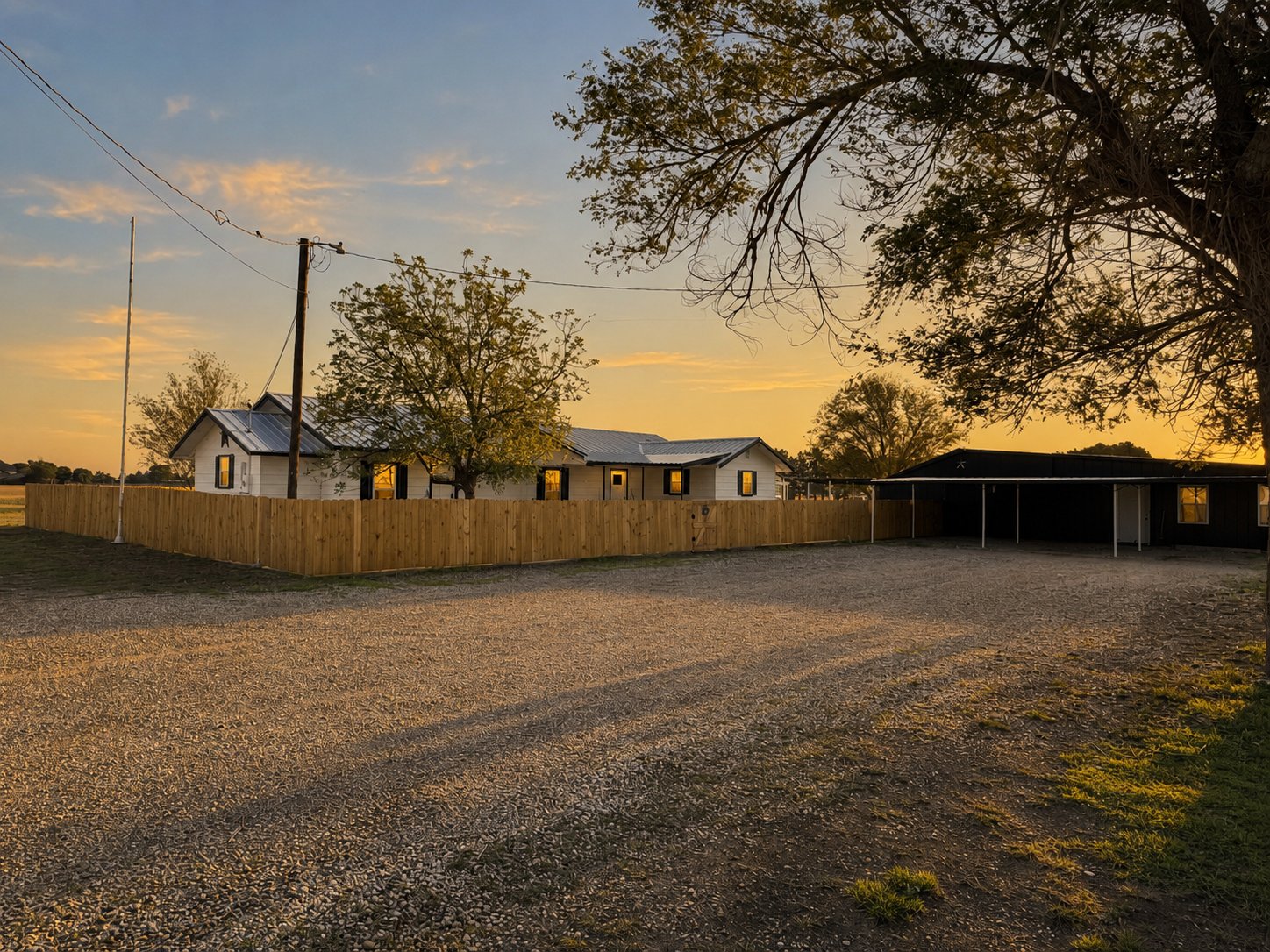 Idalou House: 7212 N County Road 3300