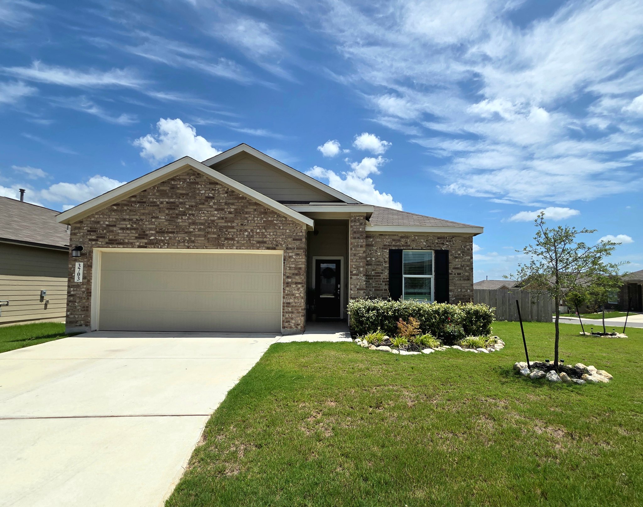 San Antonio House: 3703 Gristmill Way