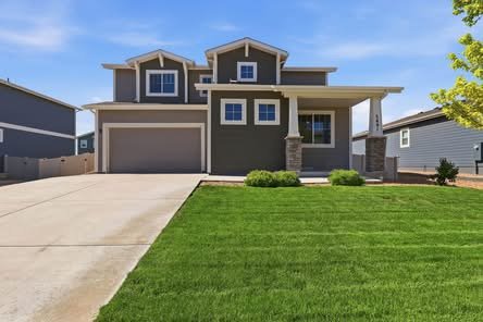 Wellington House: 3891 Beech Tree St