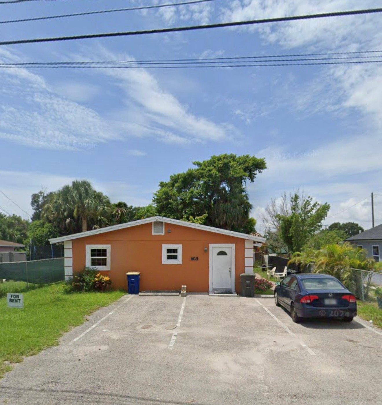 Fort Pierce Apartment: 1615 ave E apt B