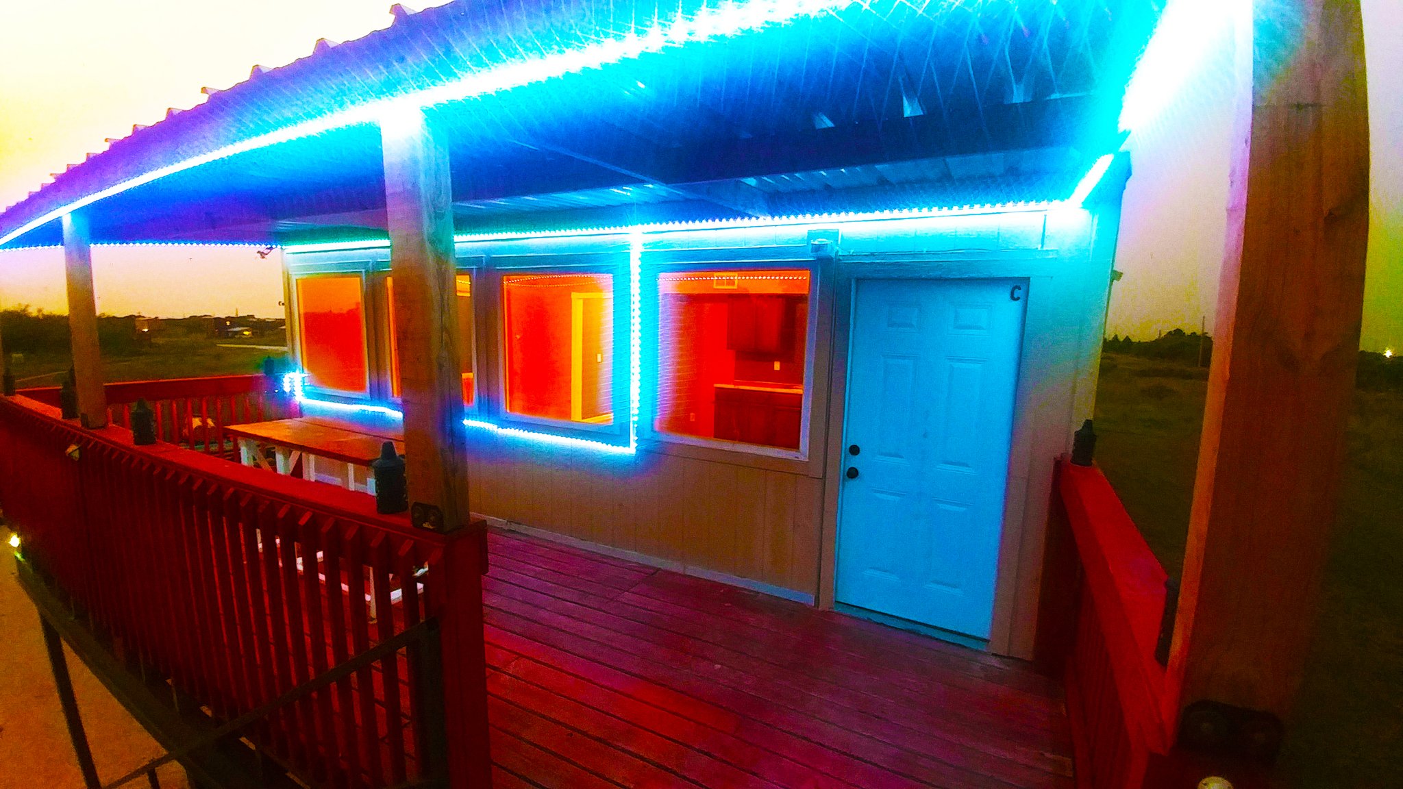 Clyde Multiplex: 2112 Family Ln
