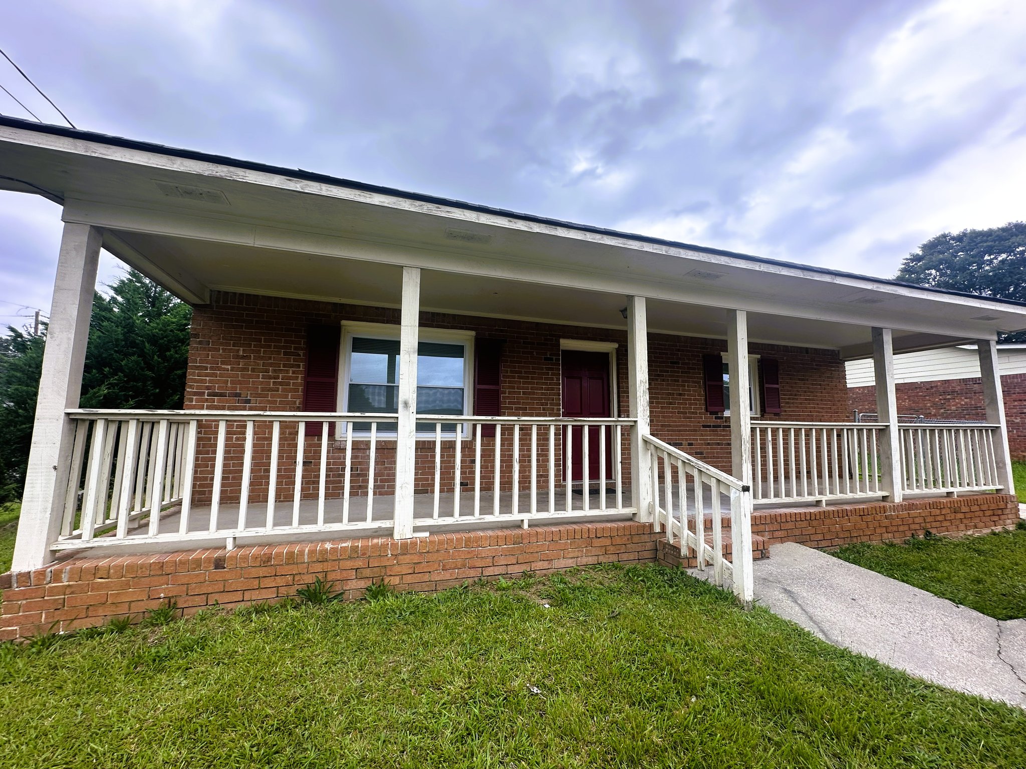 Cartersville House: 11 Quail CT NW