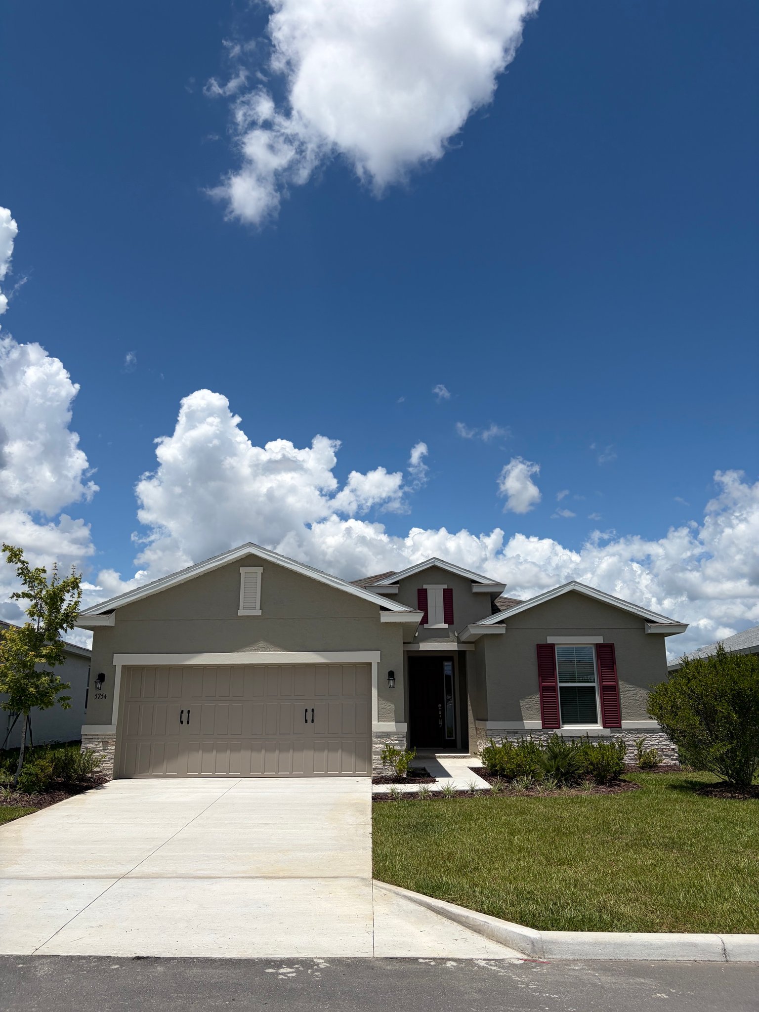 Ocala House: 5754 SW 71st Avenue