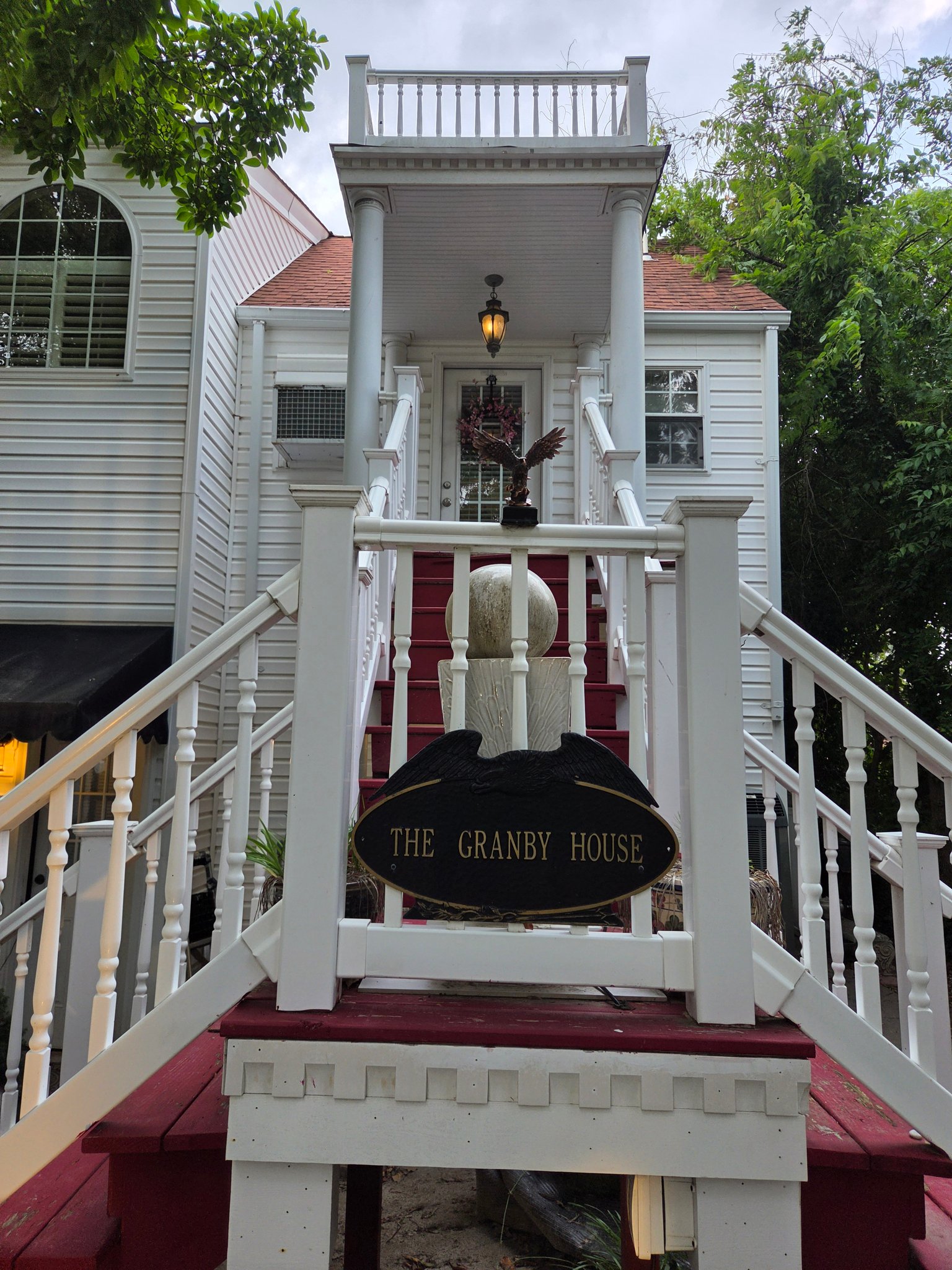 Norfolk Single Room: 105 West Belvedere Rd