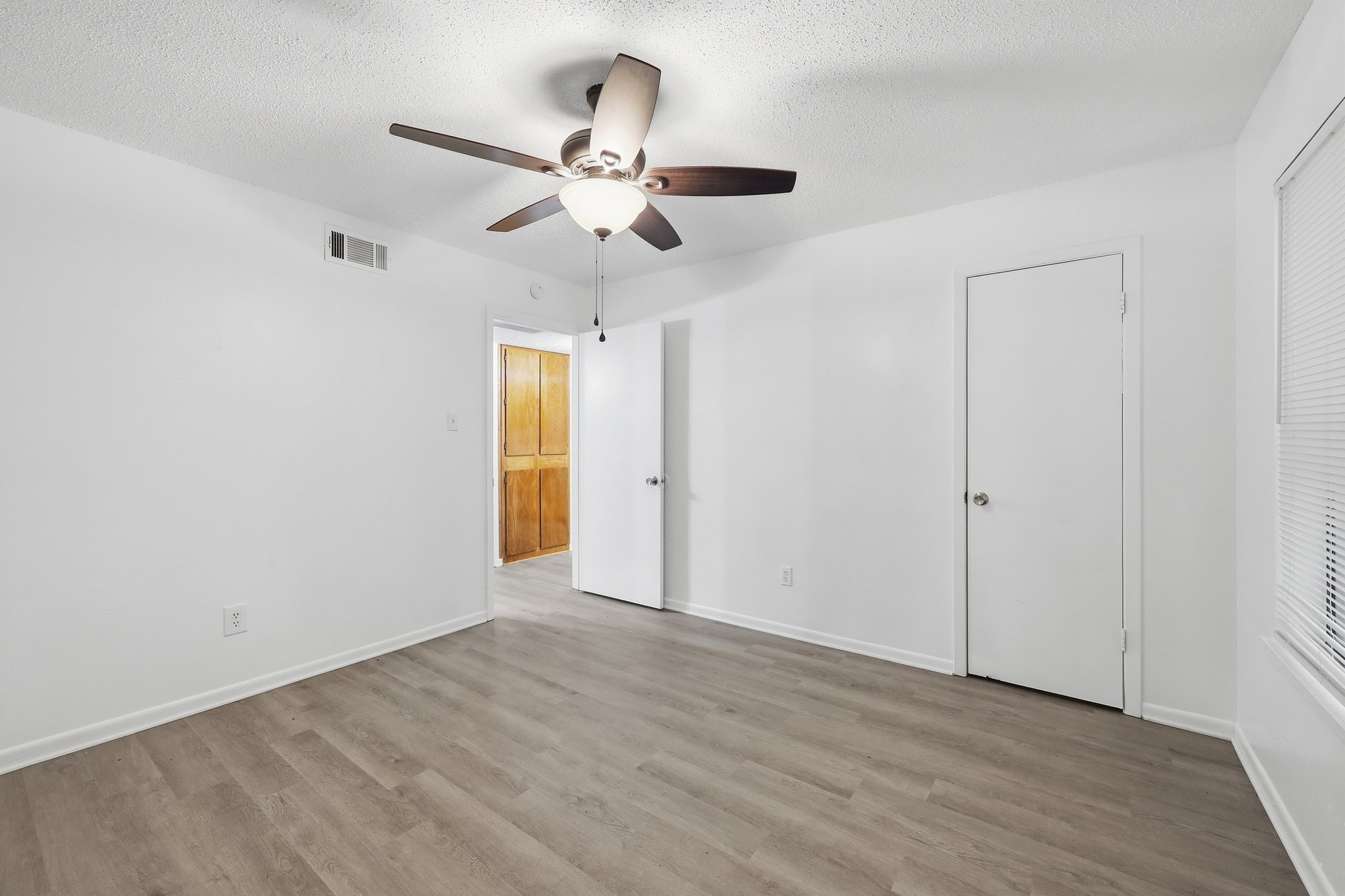 Kirbyville Apartment: 1410 Elizabeth st