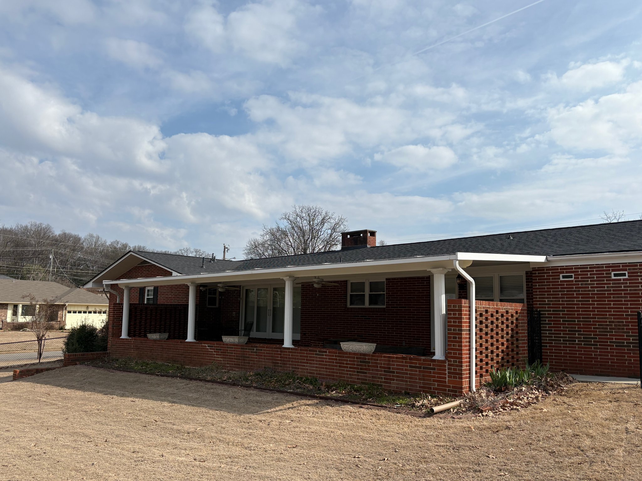 Huntsville House: 7600 Quail Dr