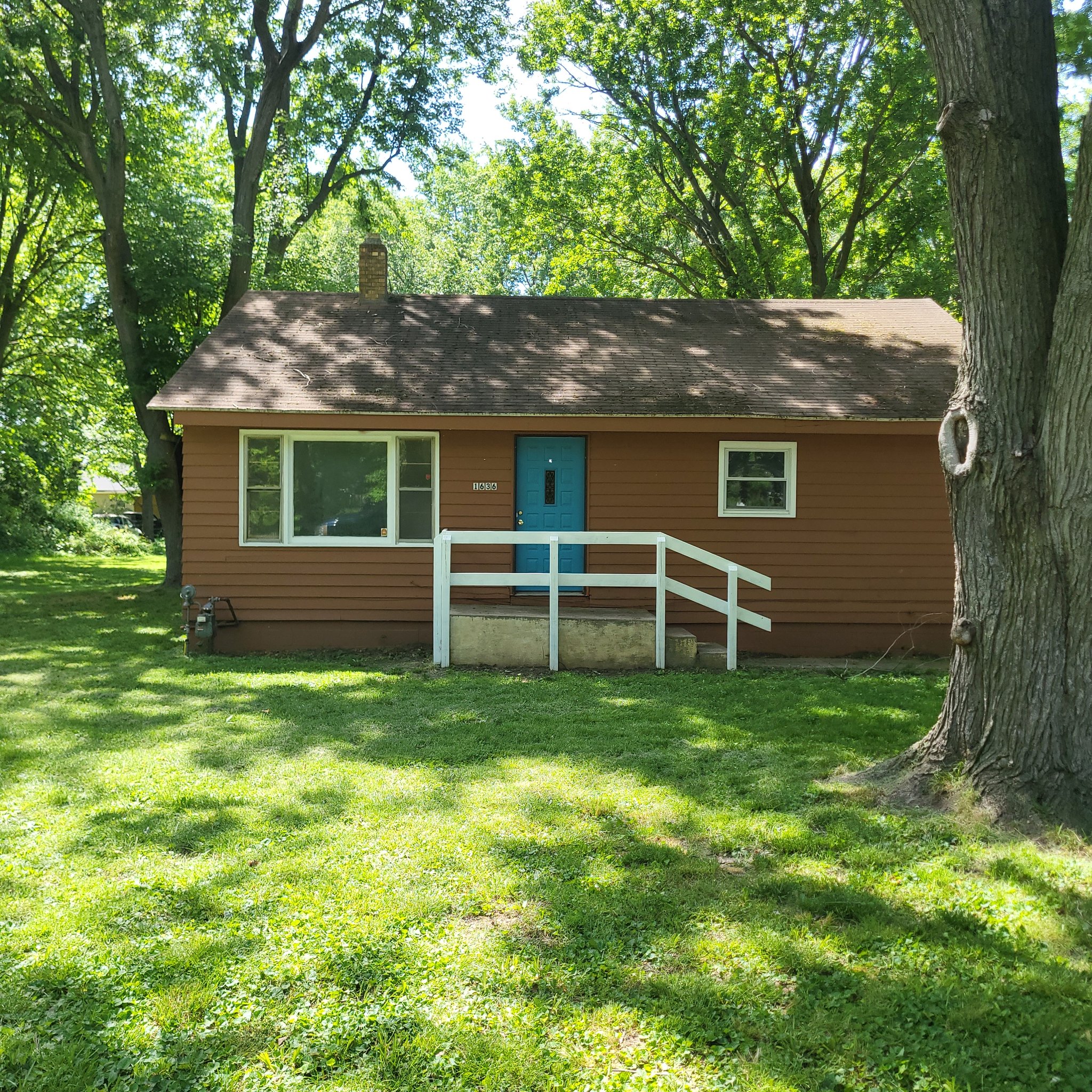 Benton Harbor House: 1636 Berrien Ave