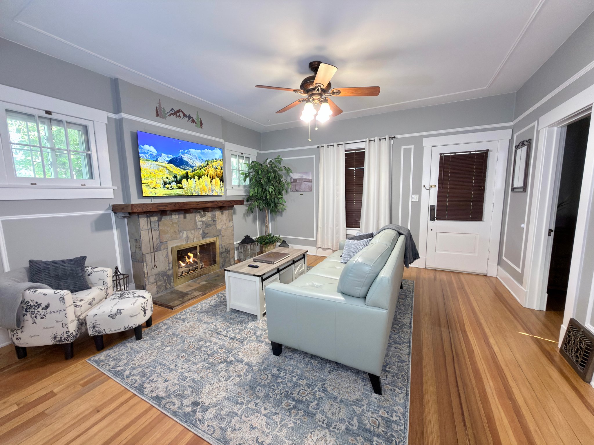 Colorado Springs Other: 1326 E Platte Ave