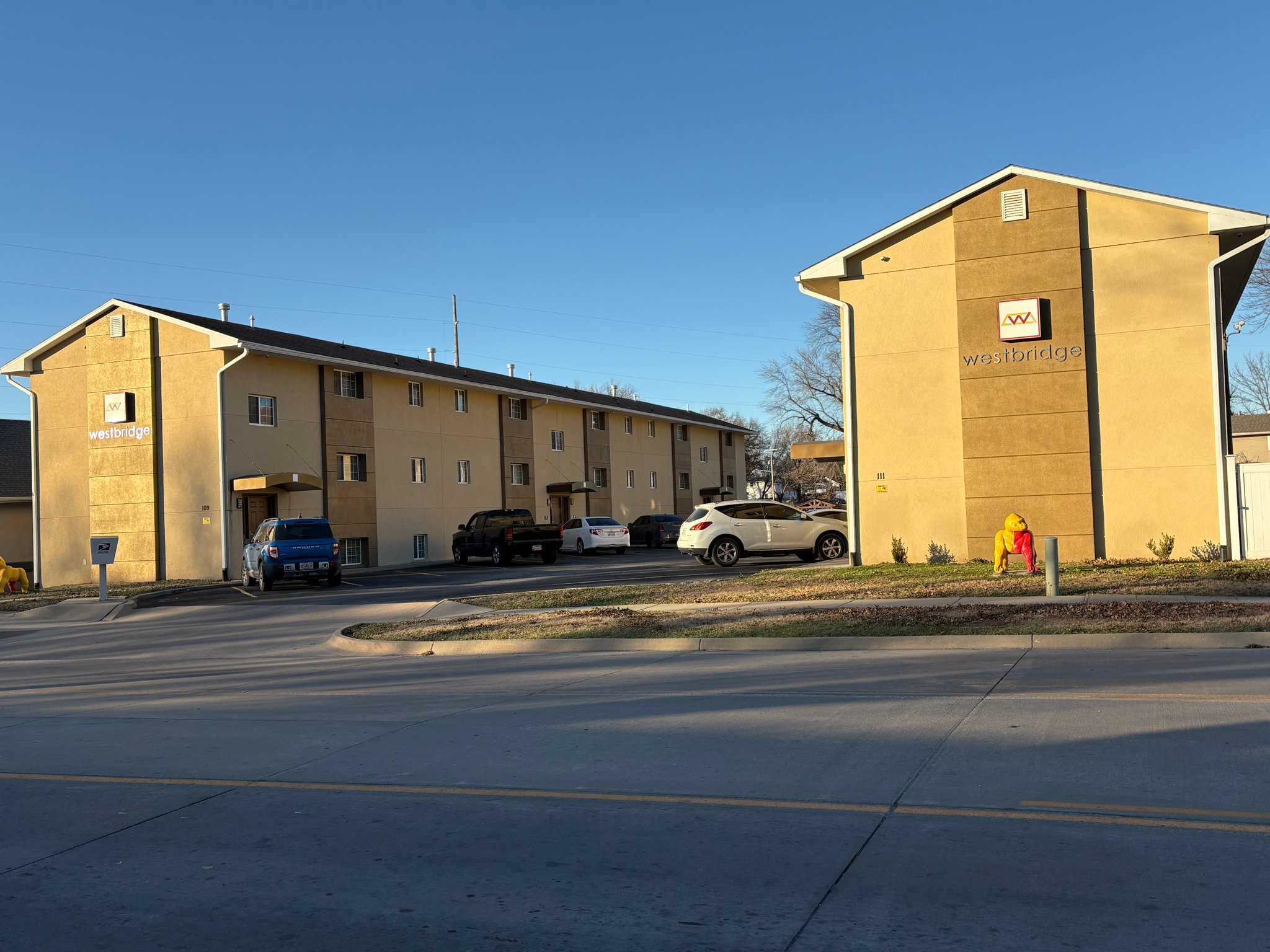 Pittsburg Single Room: 109 E Quincy St
