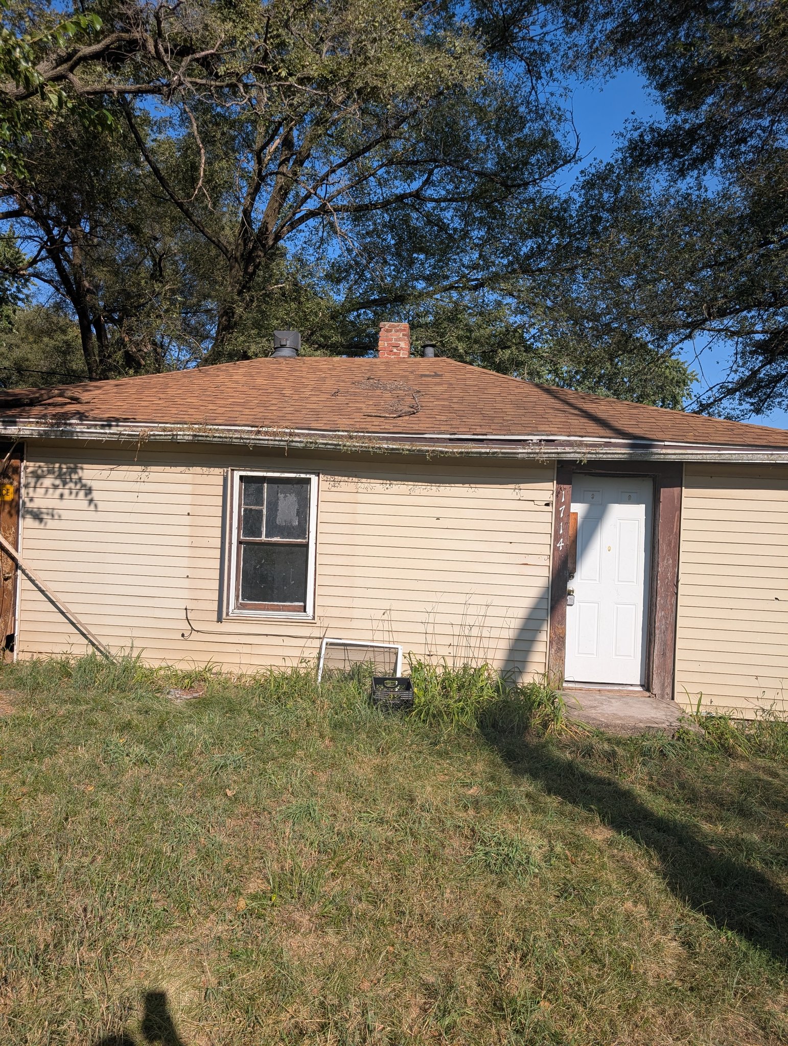 Peoria House: 1714 S Lydia Ave