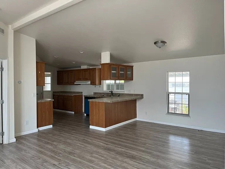 Beaverton Townhome: 12410 SW Macorey Ct