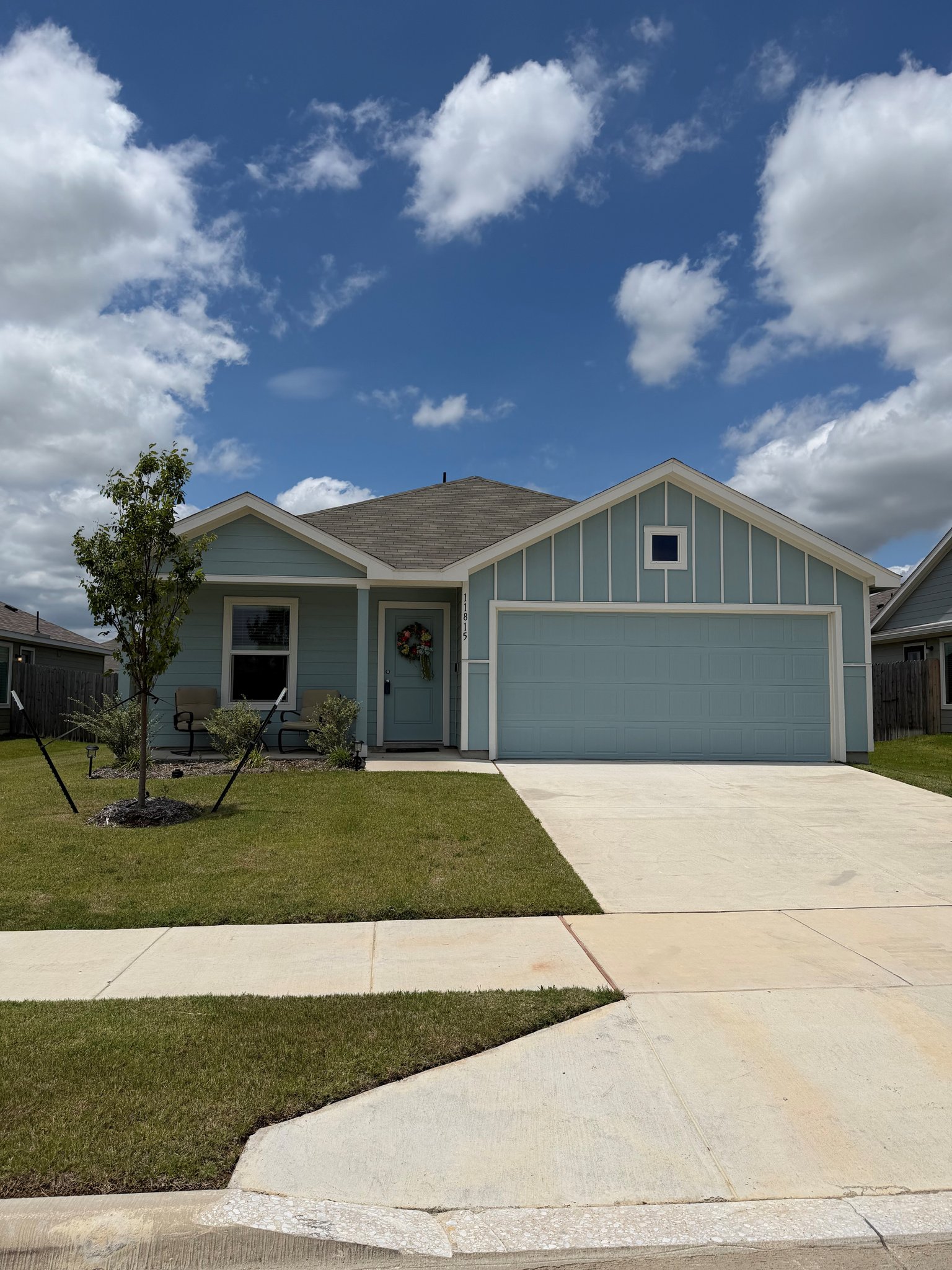 Rhome House: 11815 Hermosa