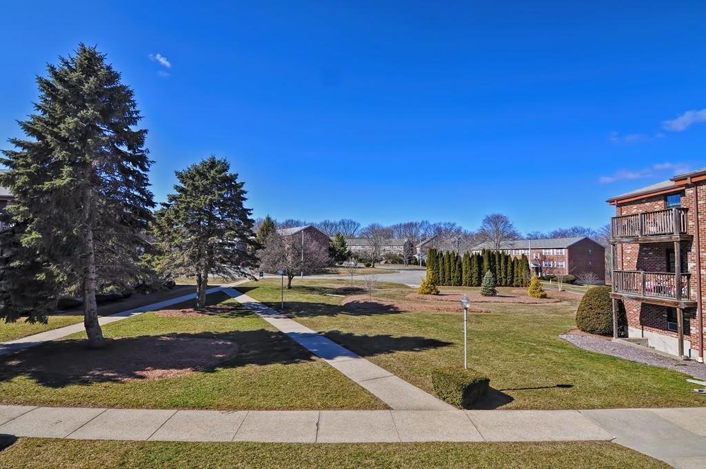 Westborough Condo: 14 B Mayberry Dr