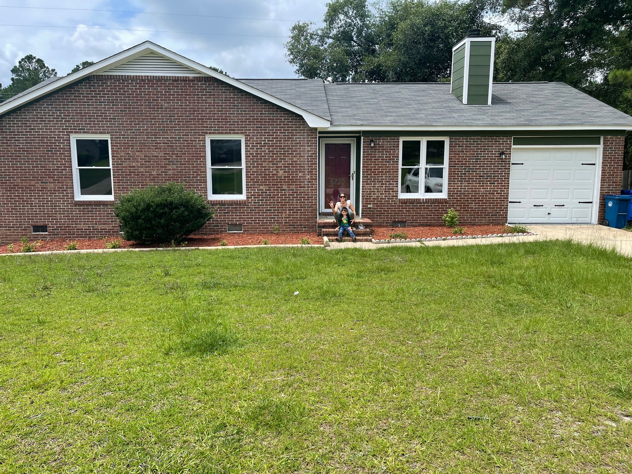 Fayetteville House: 6720 Vaughn Rd