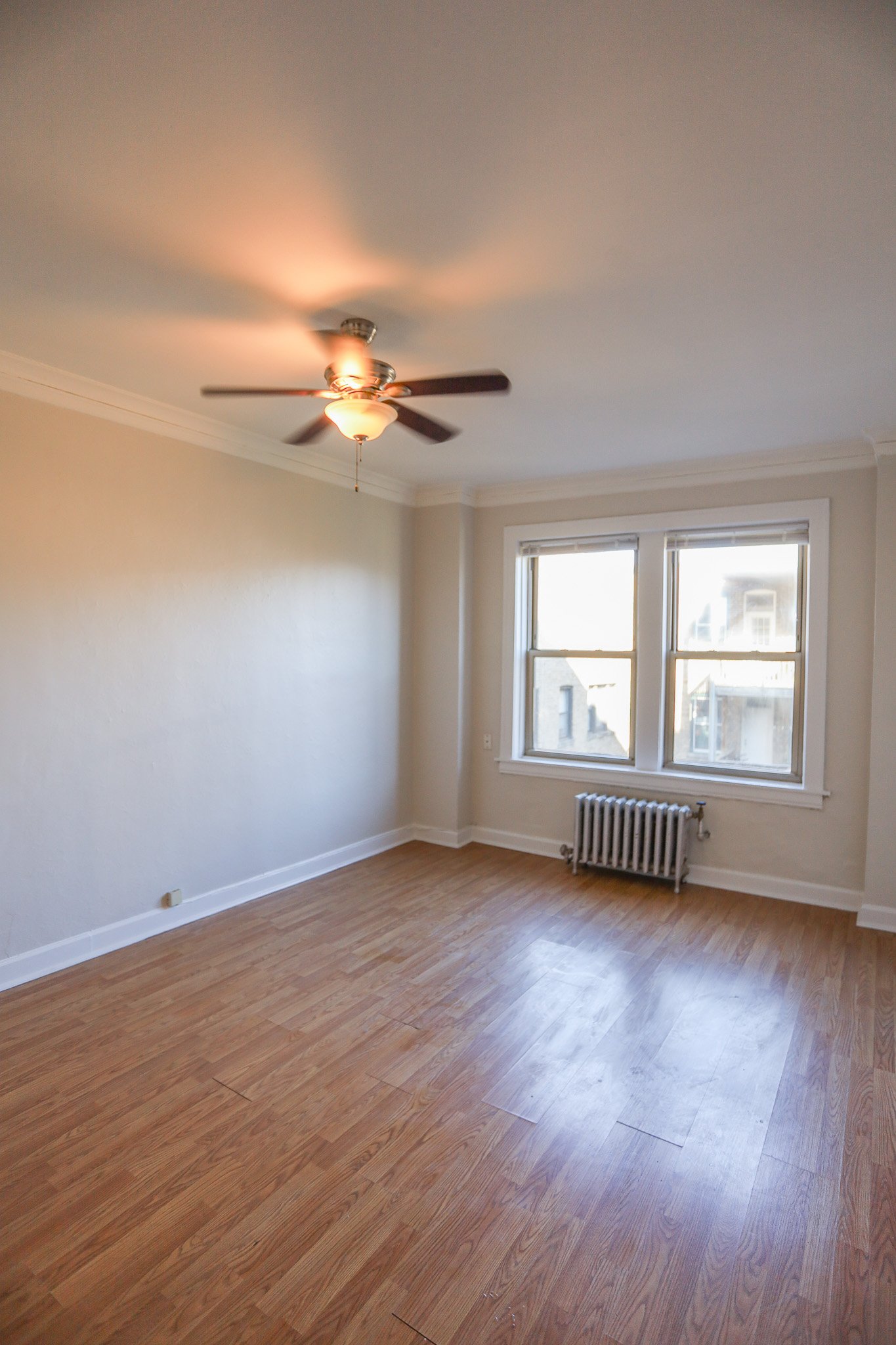 Chicago Apartment: 922 Eastwood