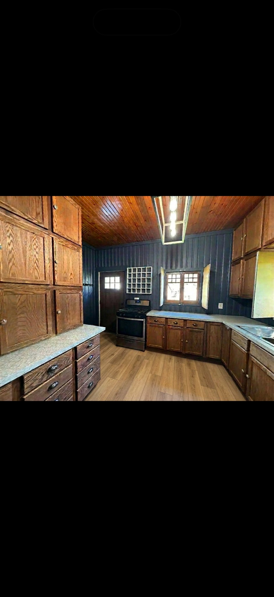 Mauston House: 509 Martin St