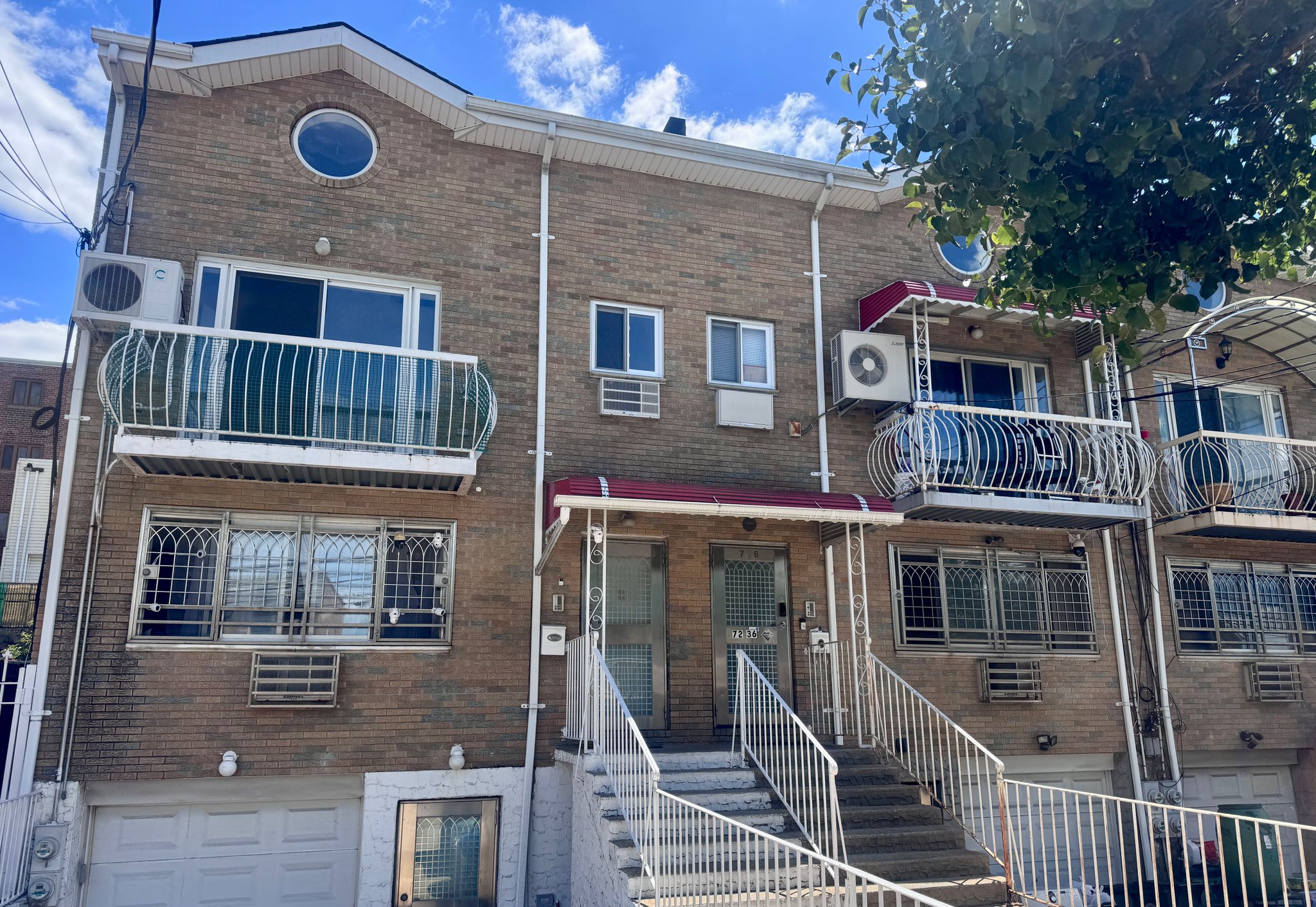 Woodside Multiplex: 7238 Calamus Ave
