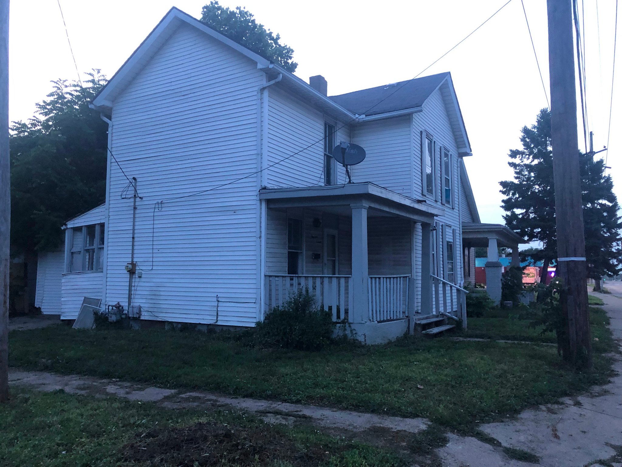 Decatur House: 1911 N Jasper St