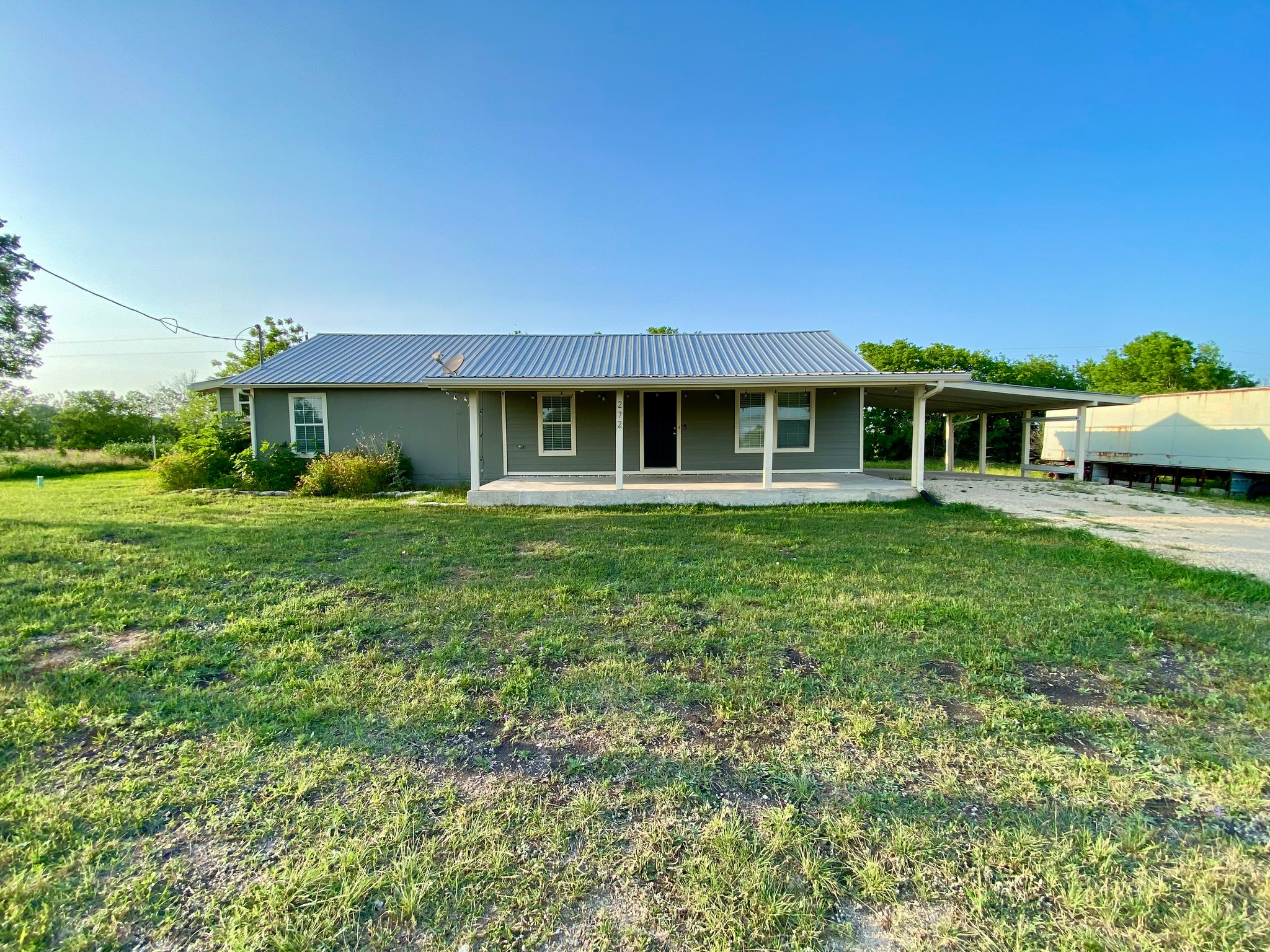 San Marcos House: 272 Jasmine Lane