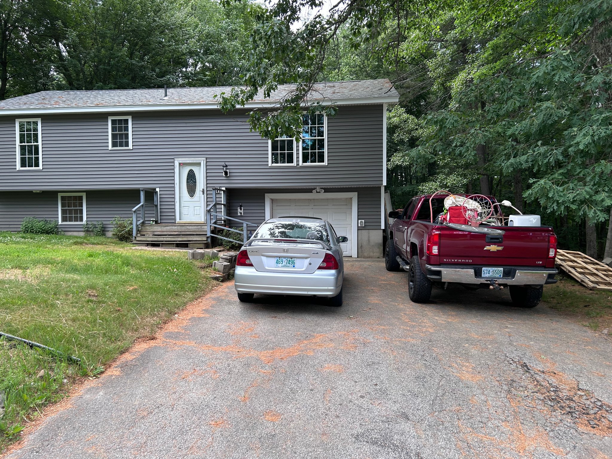 Derry House: 5 Brady Ave