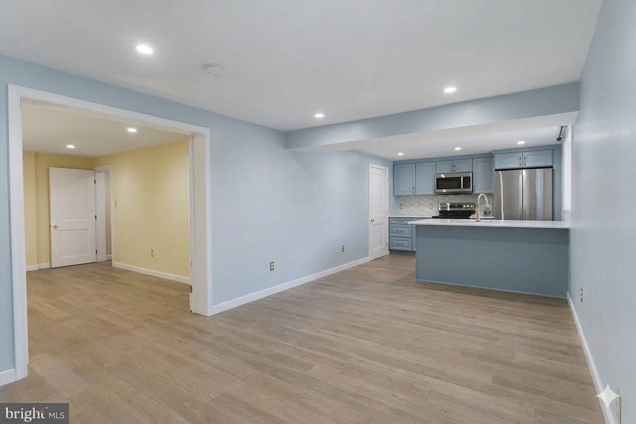 Arlington Other: 1401 South Greenbrier Street