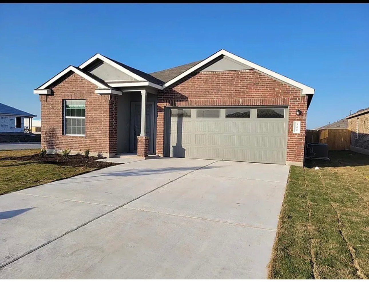 San Marcos House: 344 Escondido cir