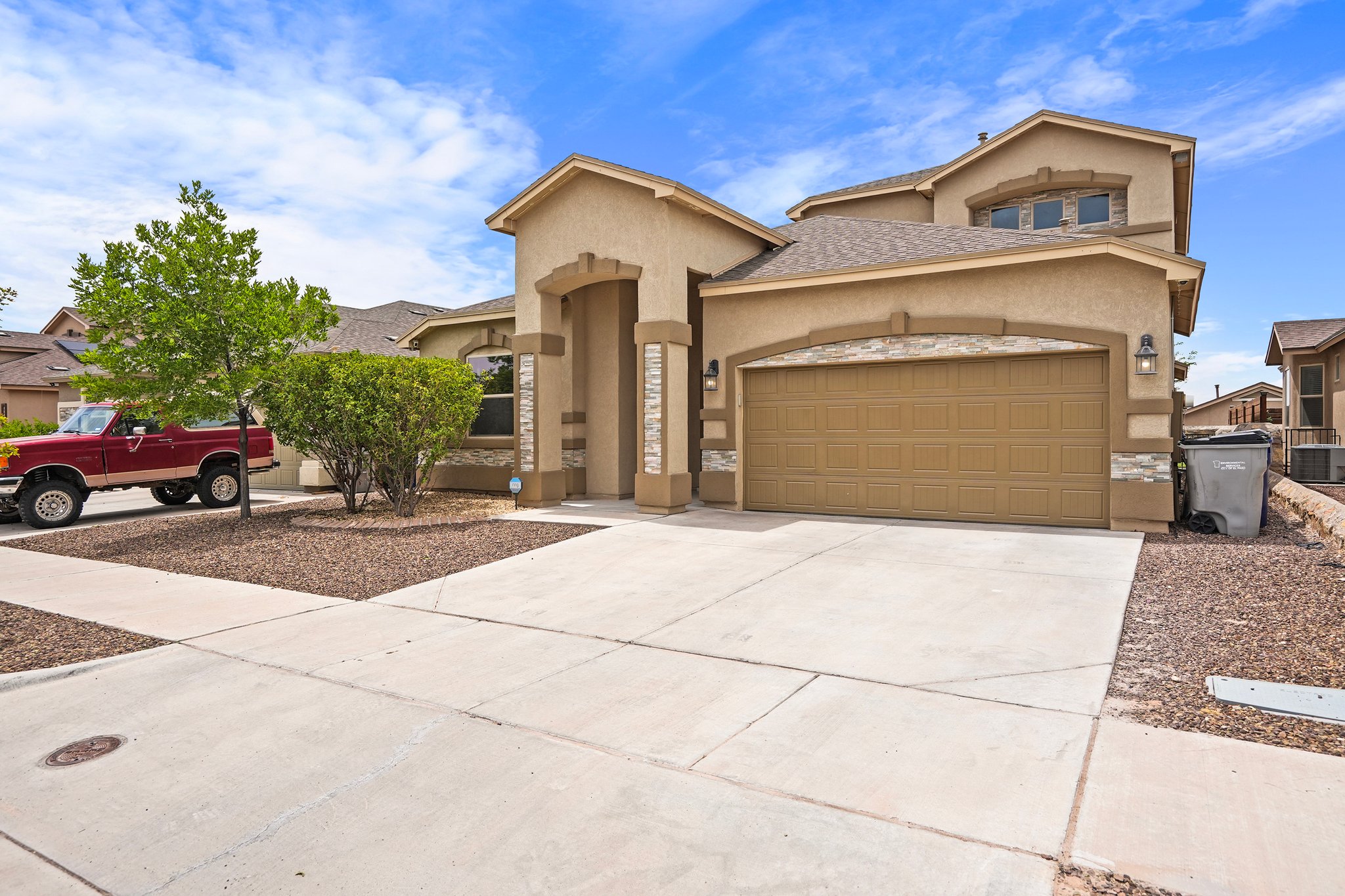 EL PASO House: 12540 ARROW WEED DR