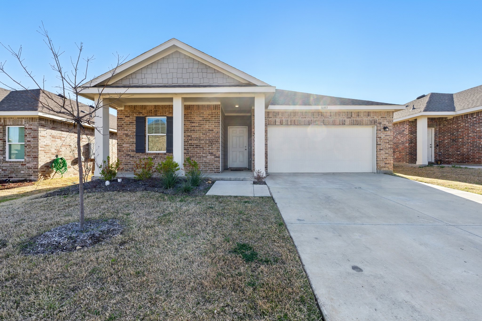 Crowley House: 10353 Burnfoot