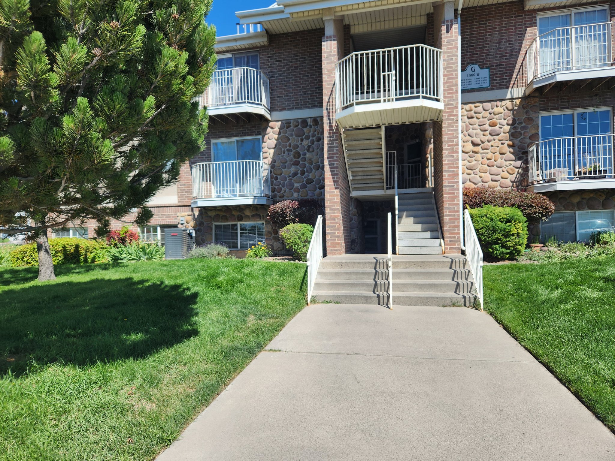 Orem Condo: 1456 N 1300 W